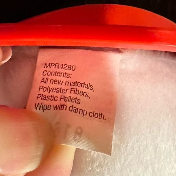 Hallmark 2008 Snowtime Pals Animated Sledding Polar bear and Penguin - Picture 9 of 10